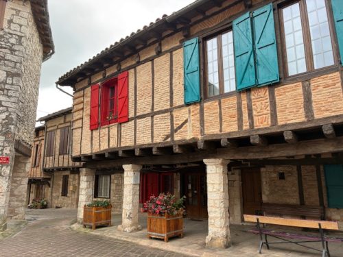 CASTELNAU MONTMIRAL